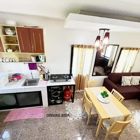 Beach Resorts Walking Distance To The Town House Davao Exterior photo