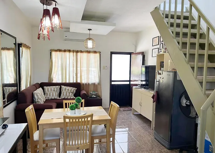 Beach Resorts Walking Distance To The Town House